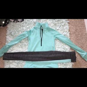 Under Armor Workout Set (MINT)